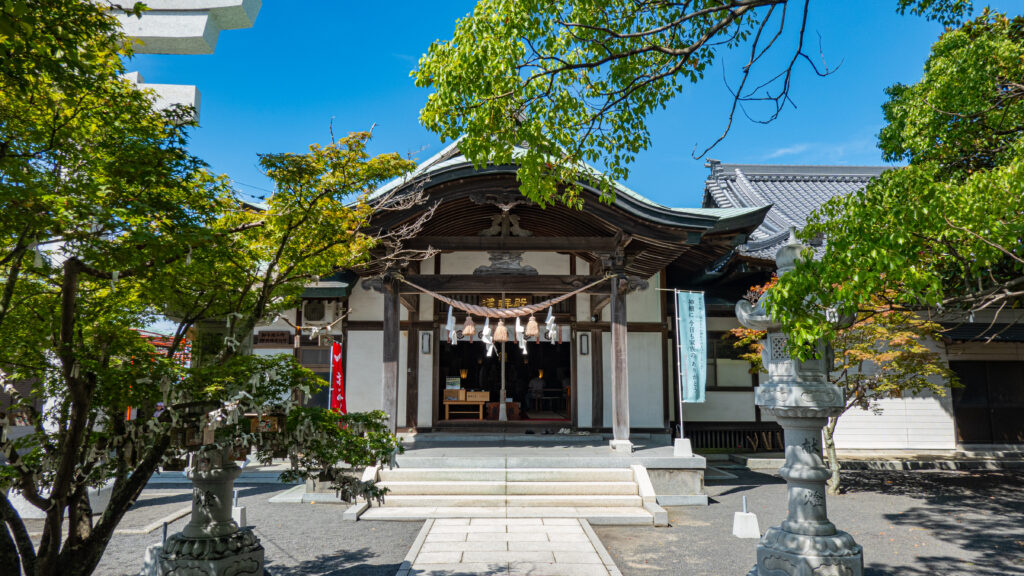 津島神社の拝殿